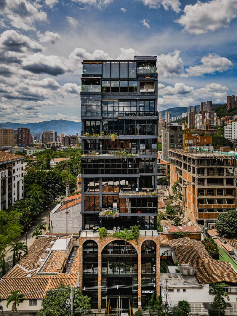Vista exterior de Torre Lituania